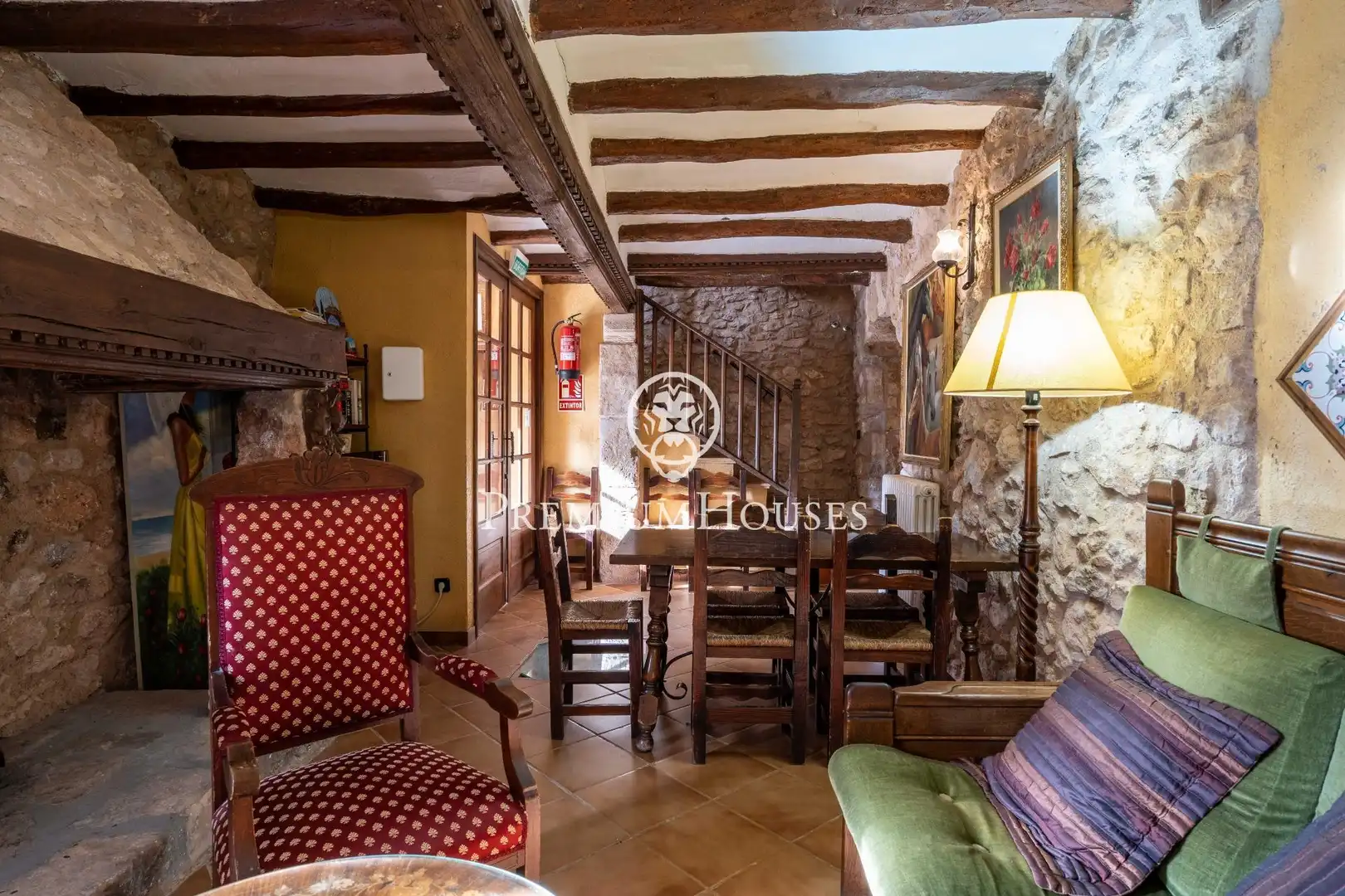 Comedor de Finca rústica en venta en Montblanc con Calefacción, Jardín privado y Terraza