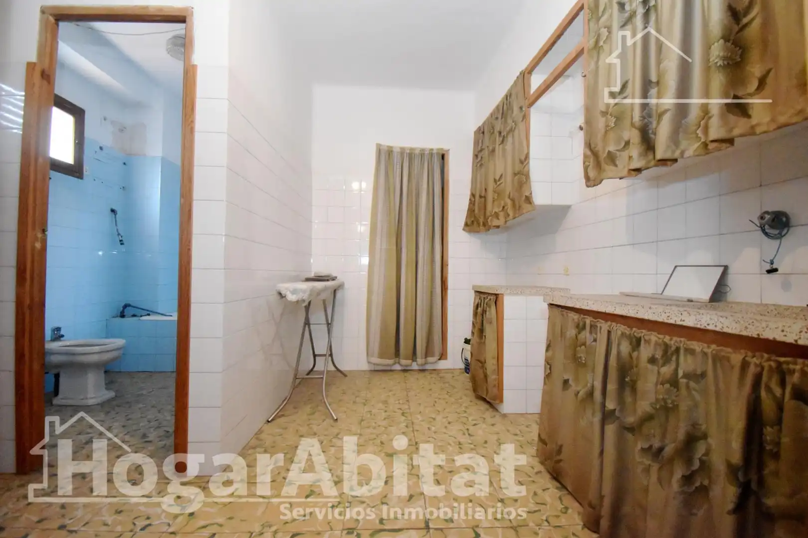 Bany de Casa adosada en venda en Centro  