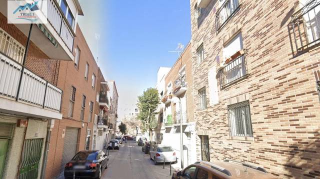 Piso en Venta en Calle del Río de la Plata en Portazgo