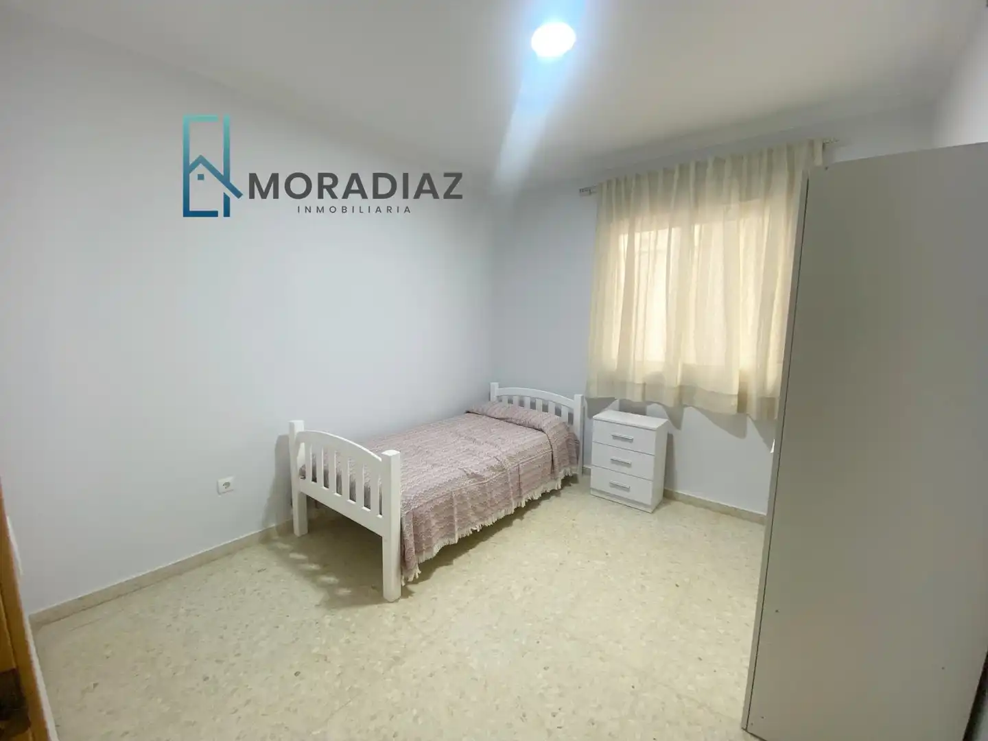 Habitación de Piso de alquiler en Don Benito con Aire acondicionado, Parquet y Trastero