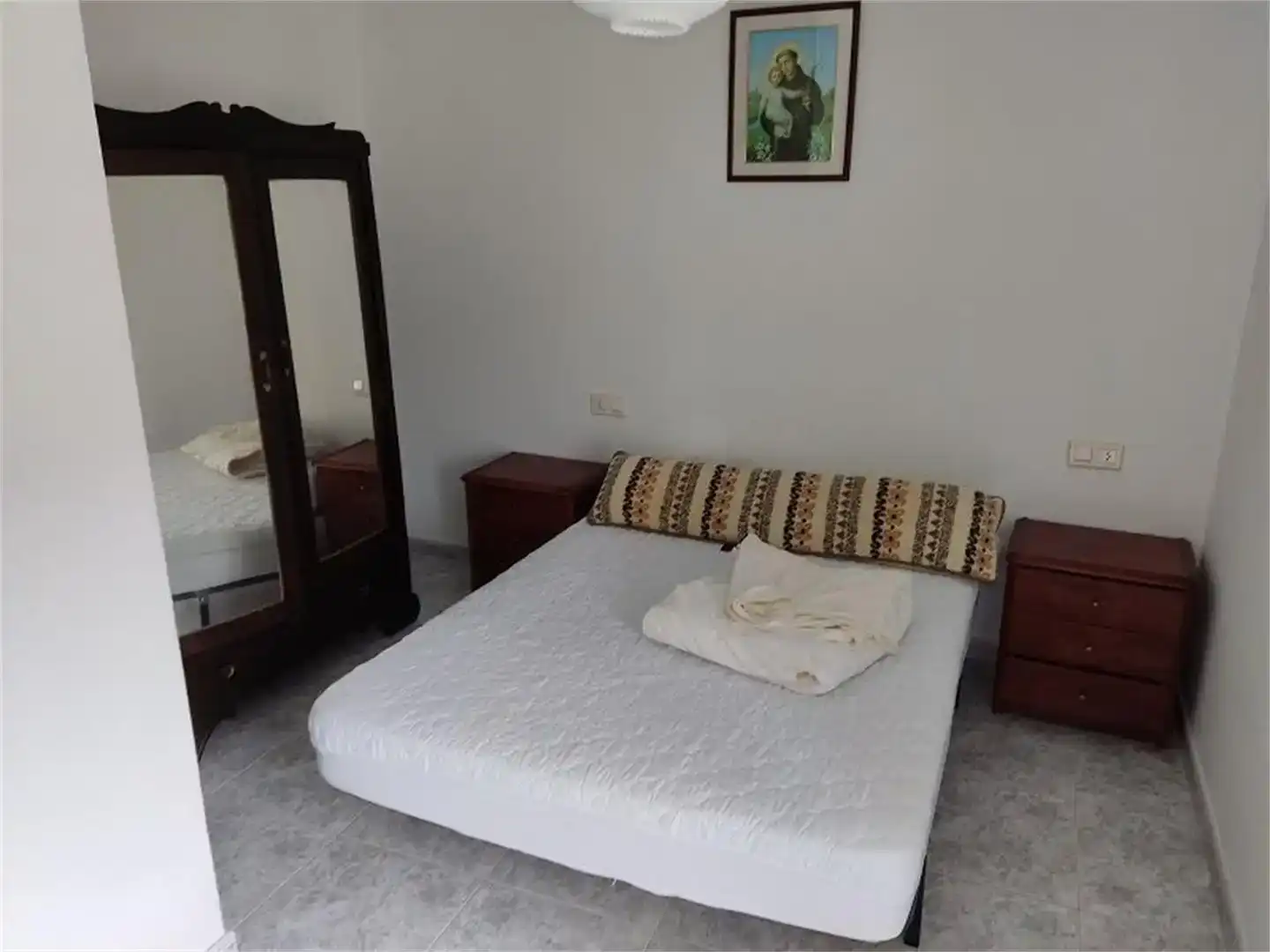 Habitación de Casa o chalet de alquiler en Xove con Jardín privado, Trastero y Amueblado