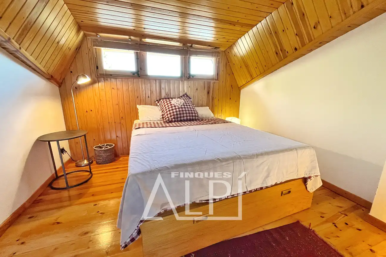 Bedroom of Detached homes for sale in Prats i Sansor  with Heating, Private garden and Parquet flooring