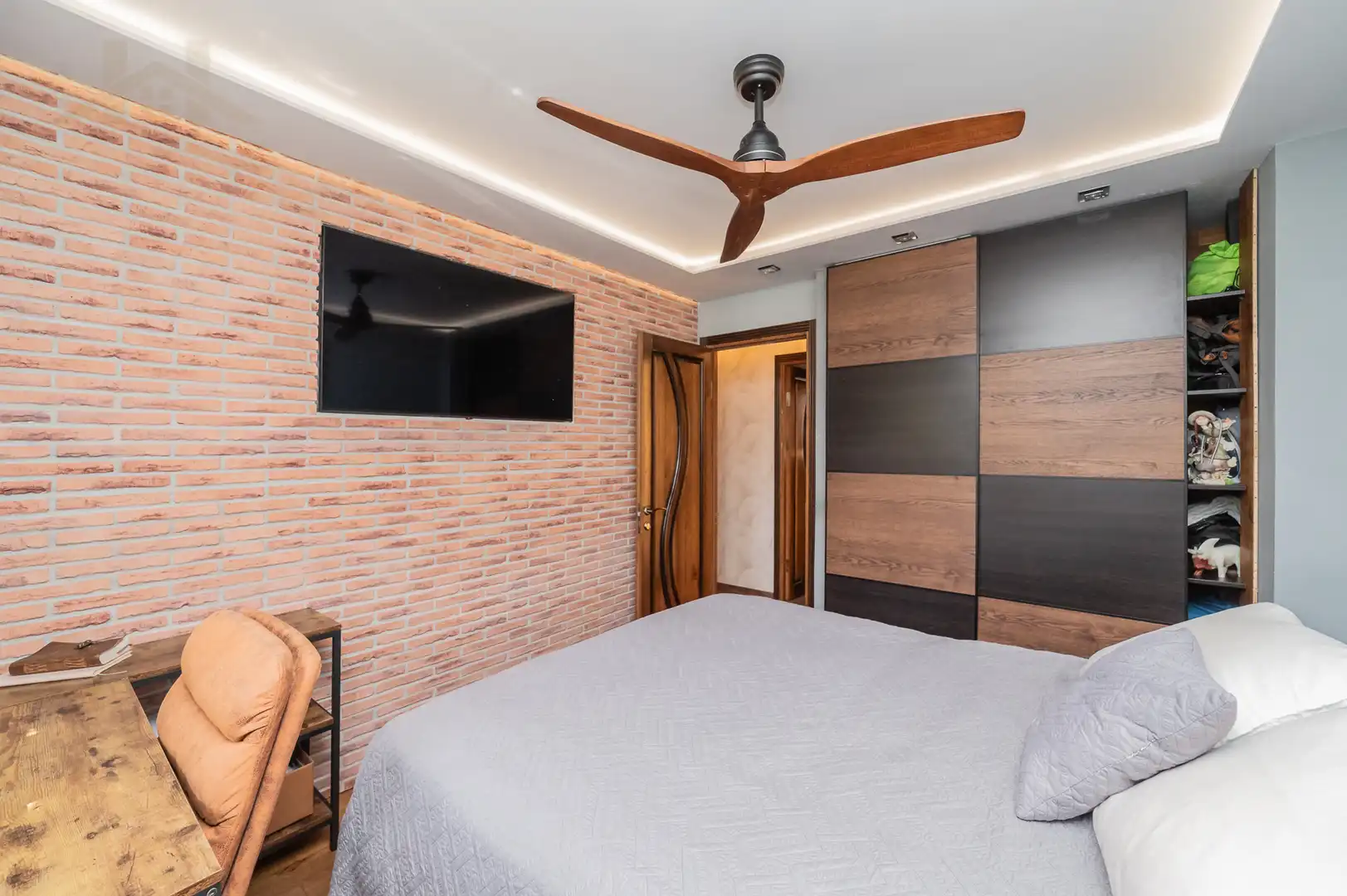 Bedroom of Flat for sale in Fuenlabrada  with Air Conditioner, Heating and Furnished