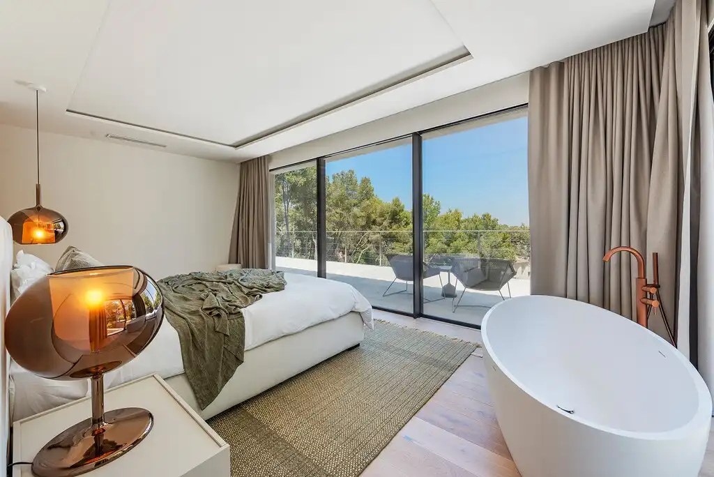 Bedroom of Houses for sale in Calvià  with Air Conditioner, Heating and Private garden