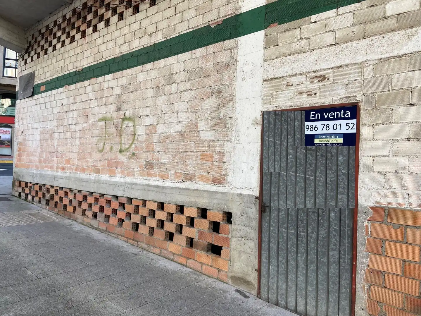 Local comercial en venda a Lalín, imagen 2