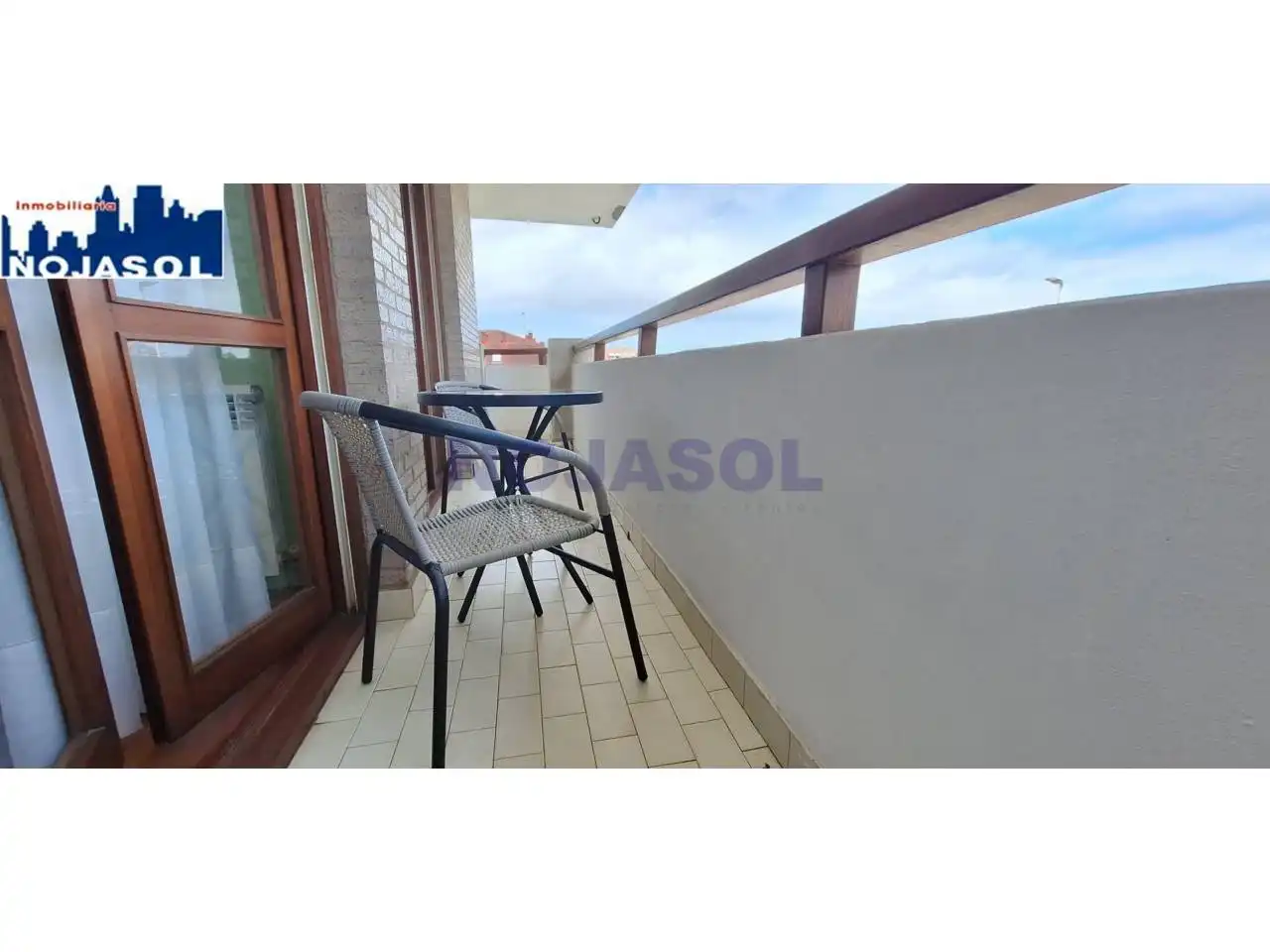 Terraza de Piso de alquiler en Noja con Terraza y Amueblado