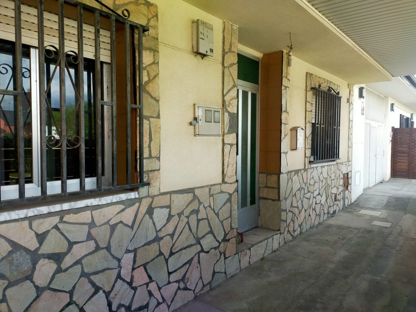 Exterior view of Flat for sale in Ponferrada  with Heating