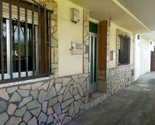 Vista exterior de Pis en venda en Ponferrada amb Calefacció