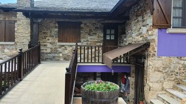 Finca rústica en venda a Camino Iglesia, 3, Carucedo