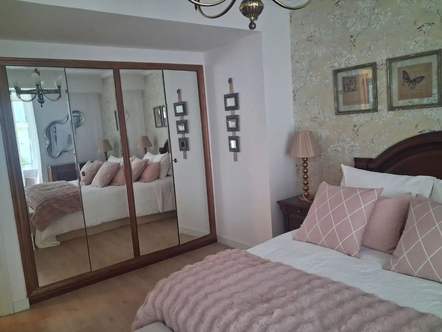 Habitación de Piso de alquiler en León Capital  con Calefacción, Parquet y Amueblado