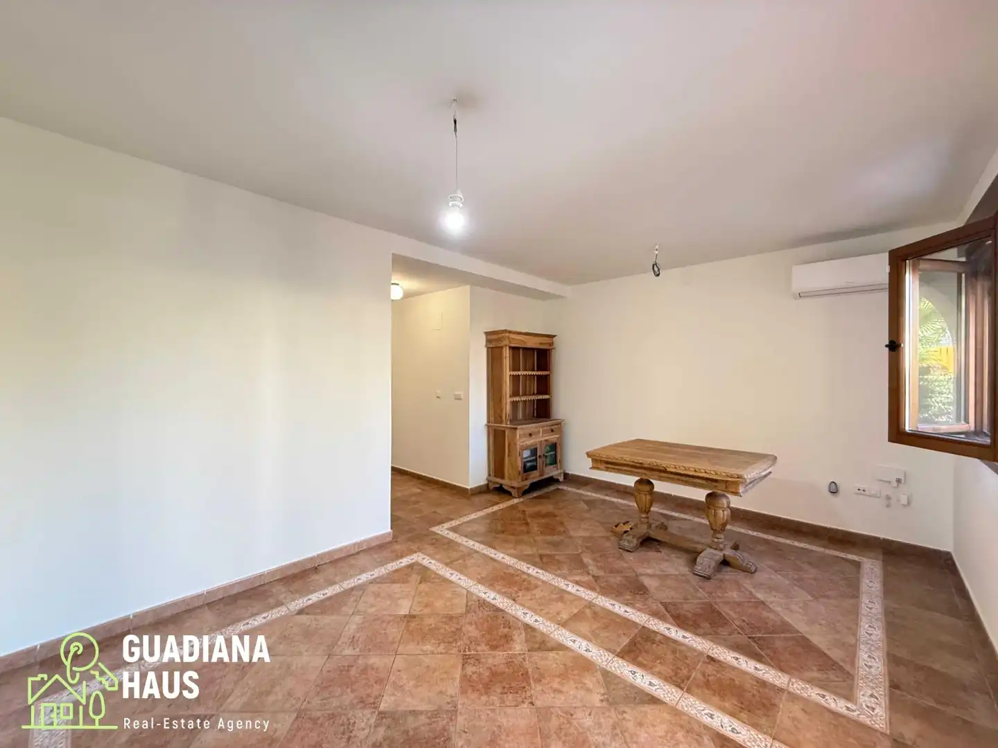 Casa a schiera con piscina in vendita a MIGUEL DE UNAMUNO 20, imagen 13