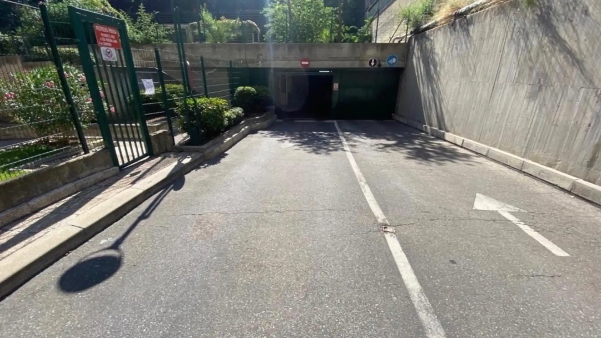 Parking of Garage for sale in  Madrid Capital