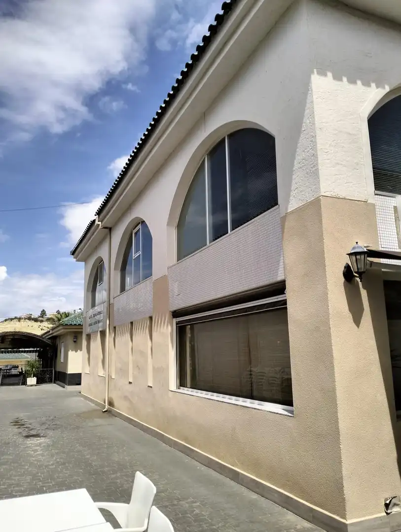 Vista exterior de Local en venta en Rojales