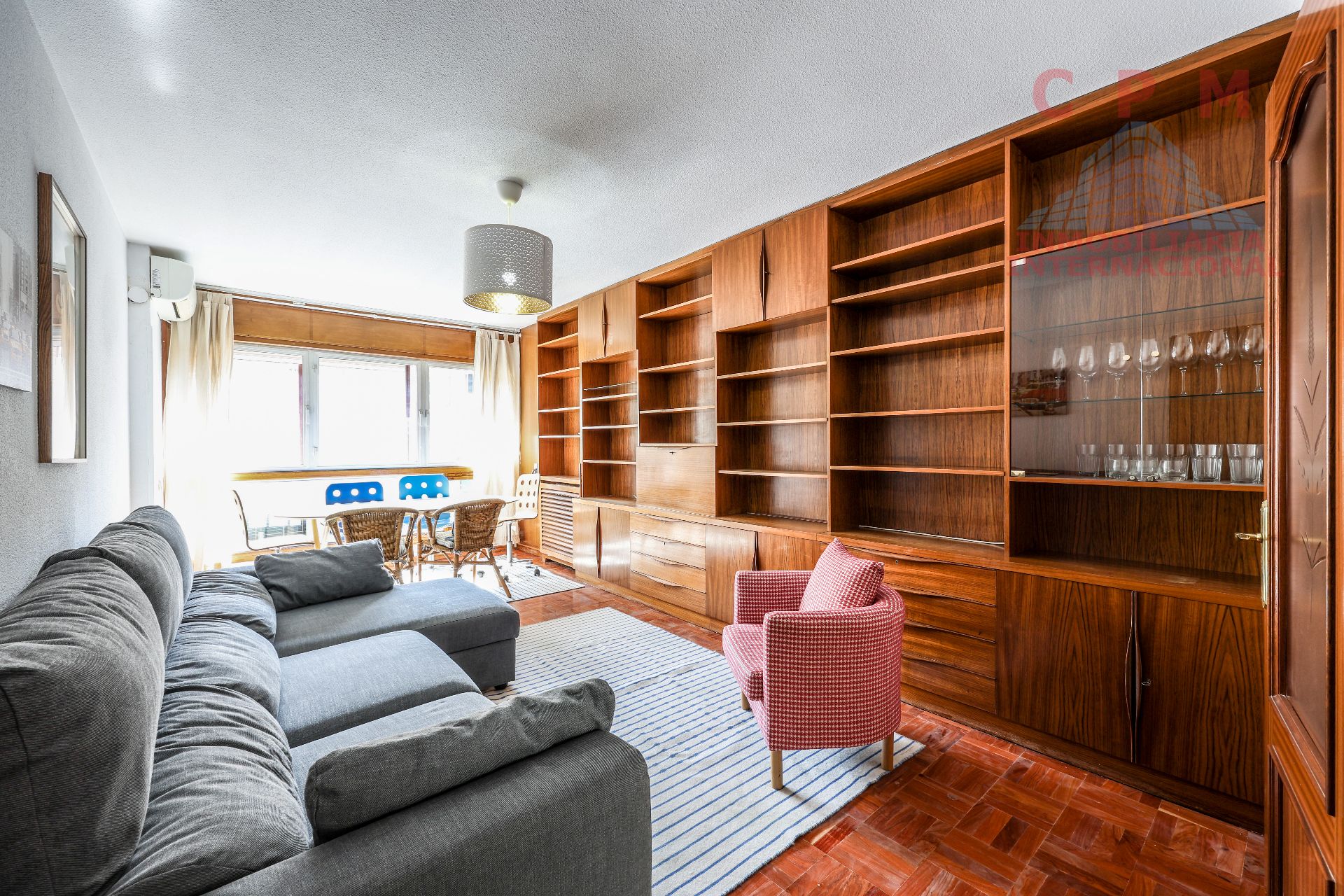 Sala d'estar de Pis de lloguer en  Madrid Capital amb Aire condicionat, Calefacció i Parquet