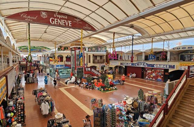 Local comercial en Alquiler en Playa del Inglés