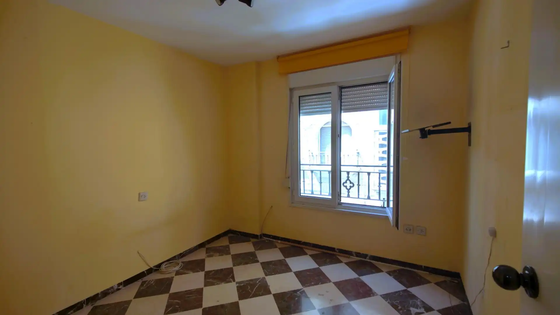 Bedroom of Flat for sale in Cenes de la Vega  with Air Conditioner, Heating and Balcony