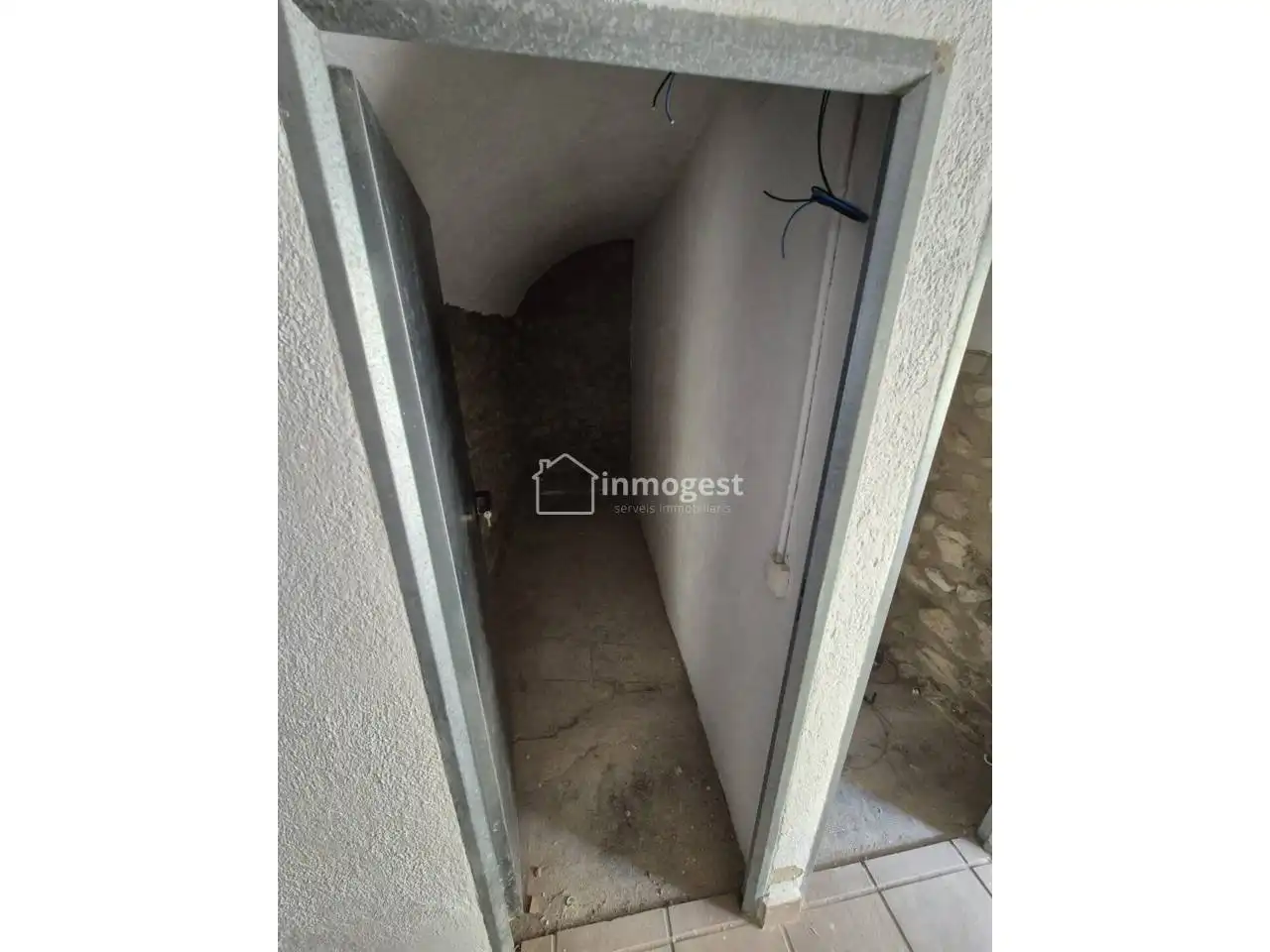 Wohnung zum Verkauf in Flaçà mit Klimaanlage, Heizung und Privatgarten