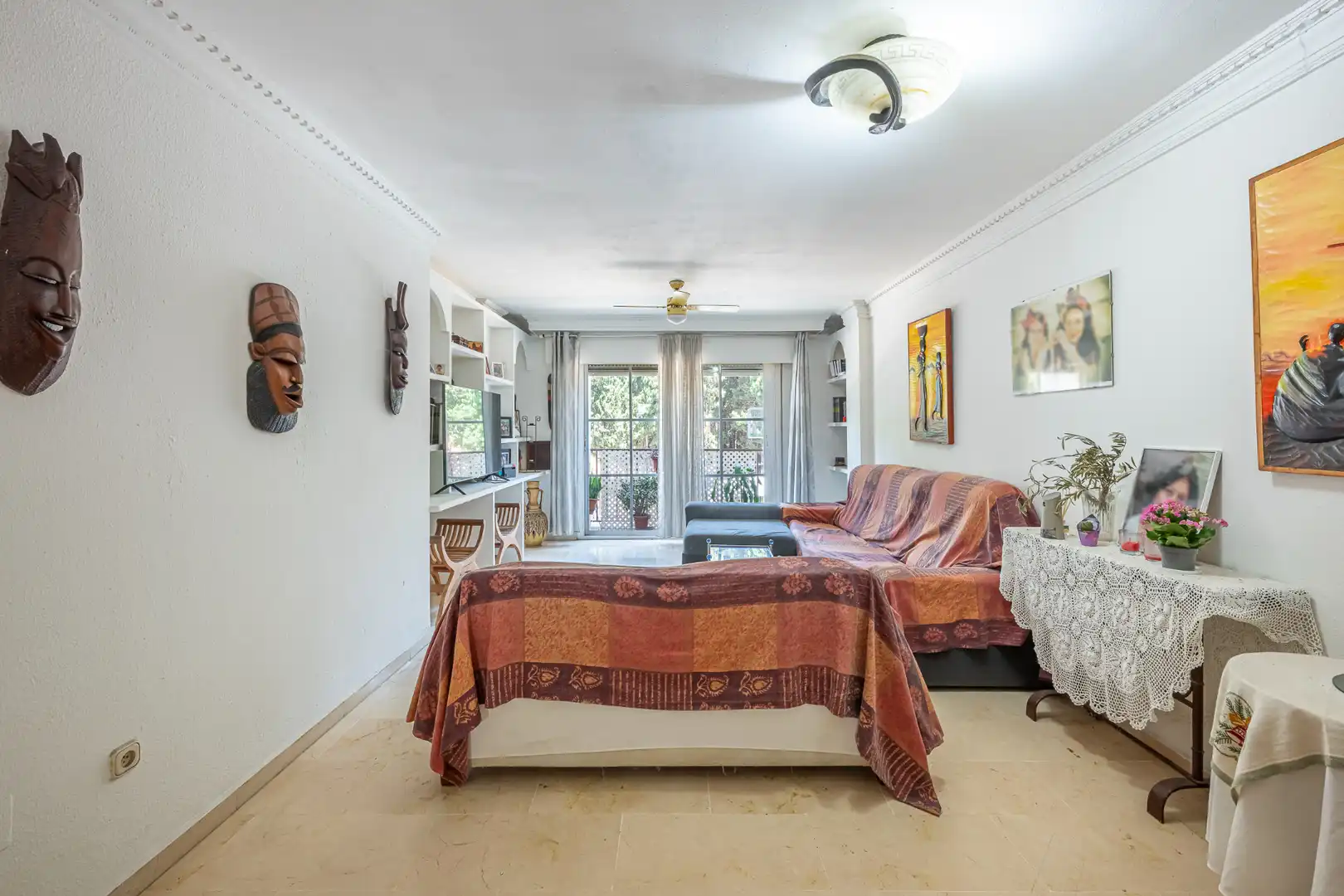 Sala de estar de Piso en venta en Marbella con Terraza y Amueblado