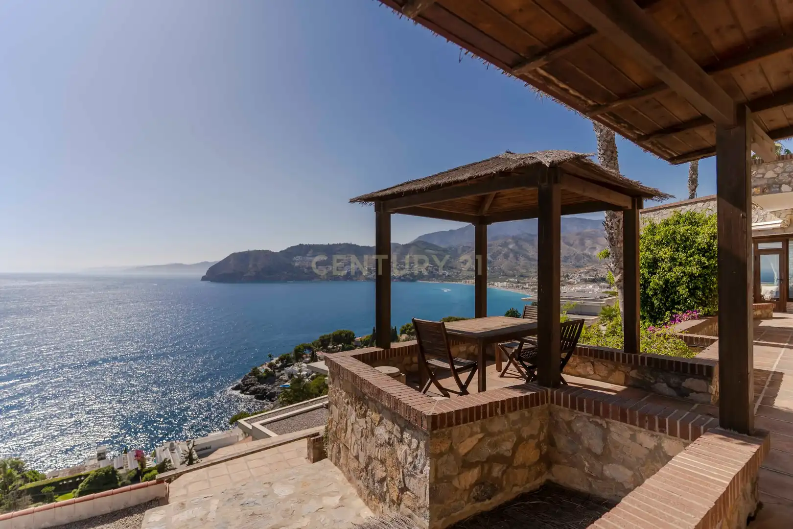 Terrace of Houses for sale in Almuñécar  with Air Conditioner, Private garden and Storage room