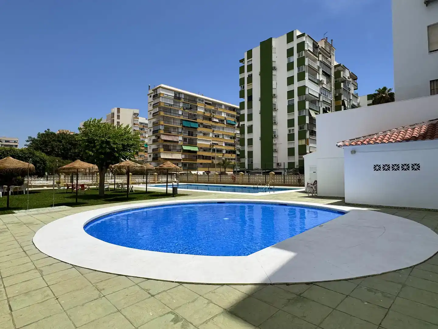 Swimming pool of Flat for sale in Vélez-Málaga  with Air Conditioner and Swimming Pool