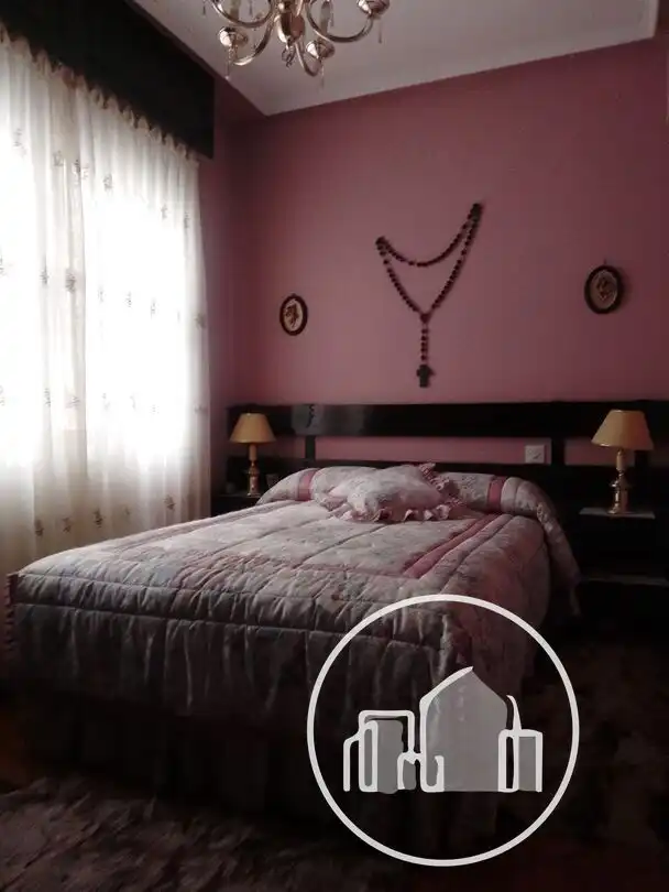 Habitación de Piso en venta en Valle de Losa con Calefacción y Trastero