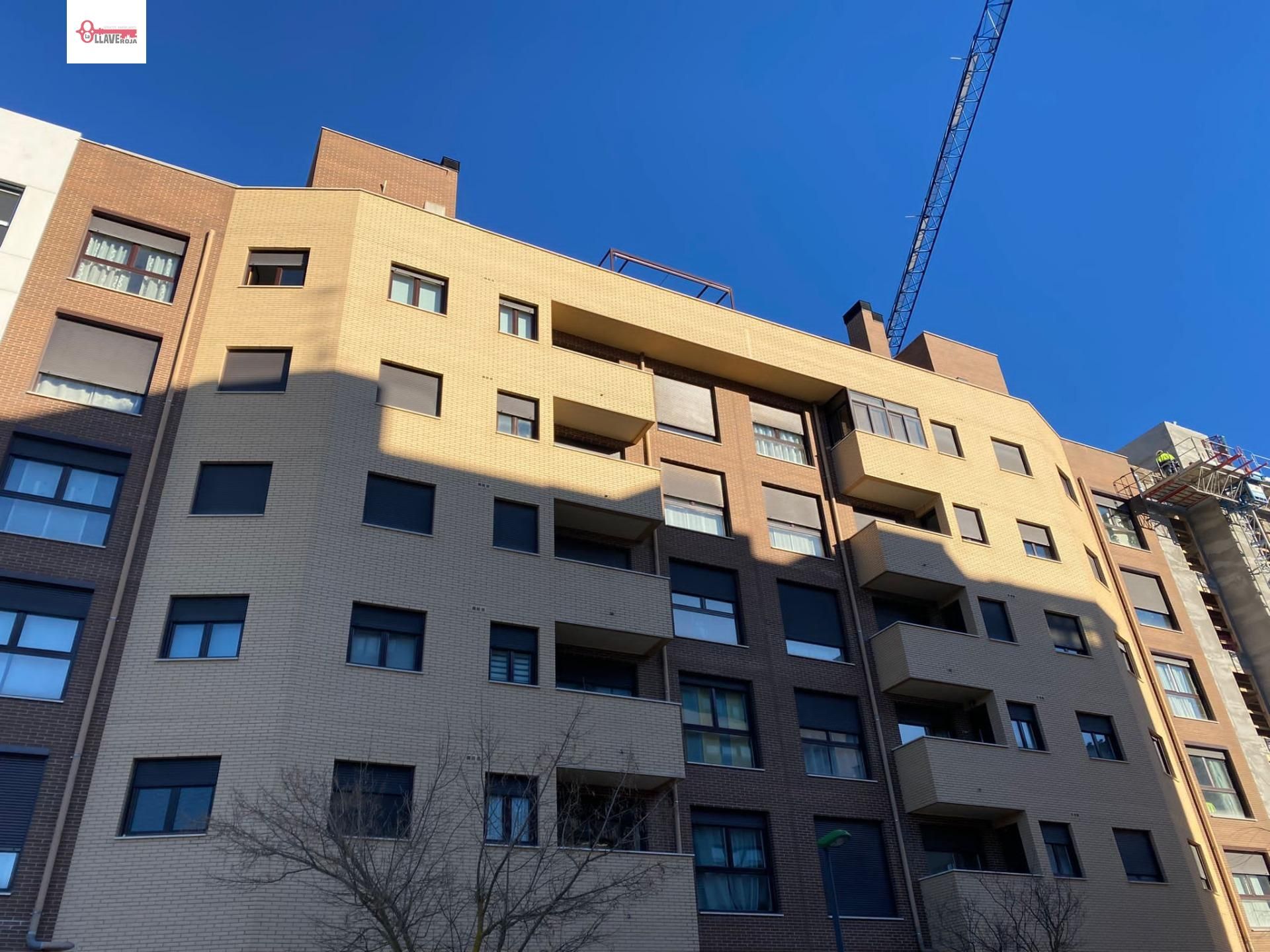 Exterior view of Apartment for sale in Burgos Capital  with Heating and Parquet flooring