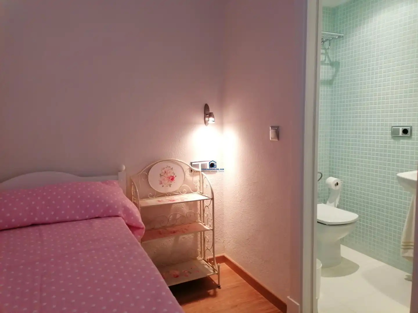 Bedroom of Attic for rent in El Puerto de Santa María  with Heating and Furnished