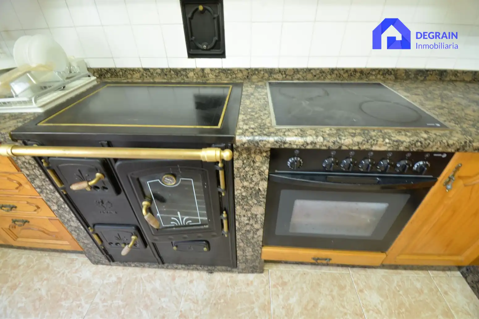 Cocina de Casa o chalet en venta en Salas con Calefacción, Terraza y Trastero