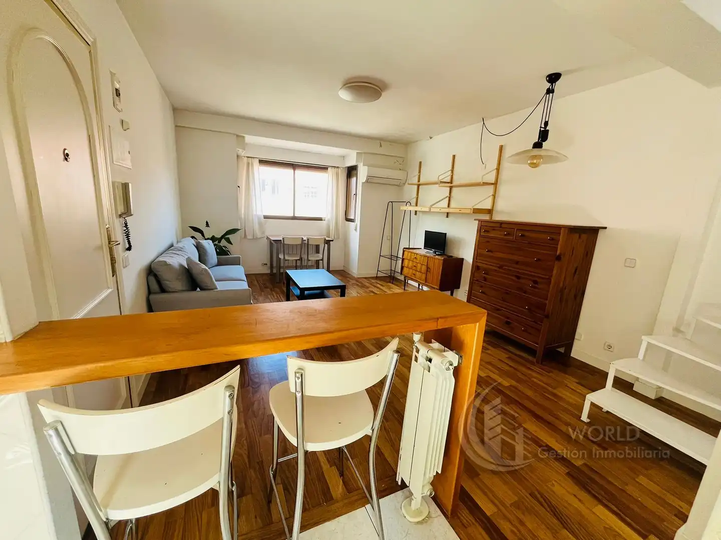 Living room of Attic for rent in Madrid  with Air Conditioner, Heating and Terrace