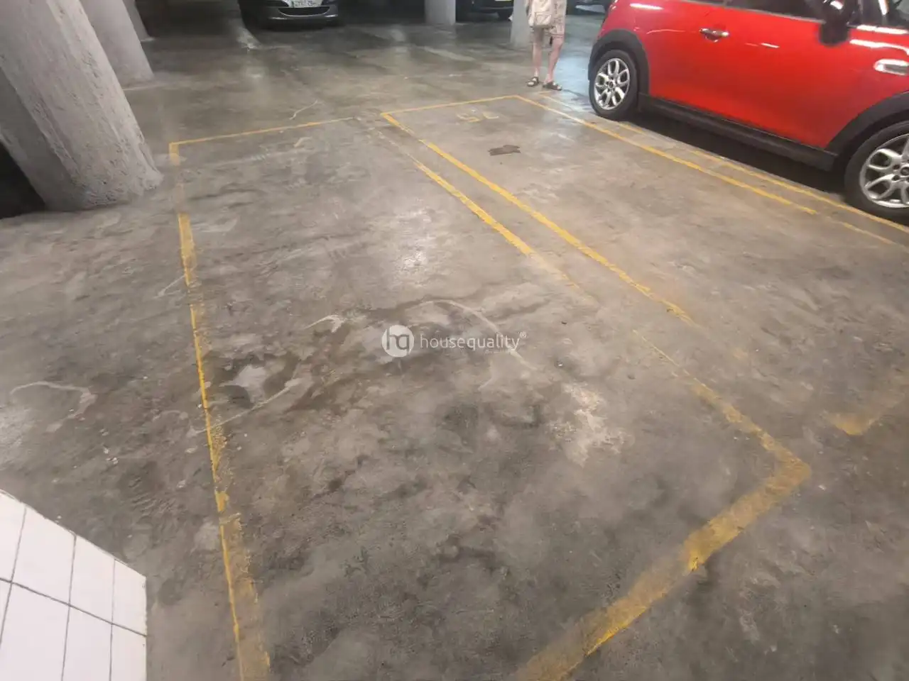 Parkplatz zum Verkauf in Calle Entença 24, imagen 2