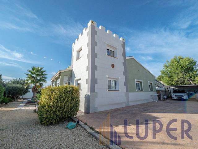 Casa-chalet en Venta en Busot