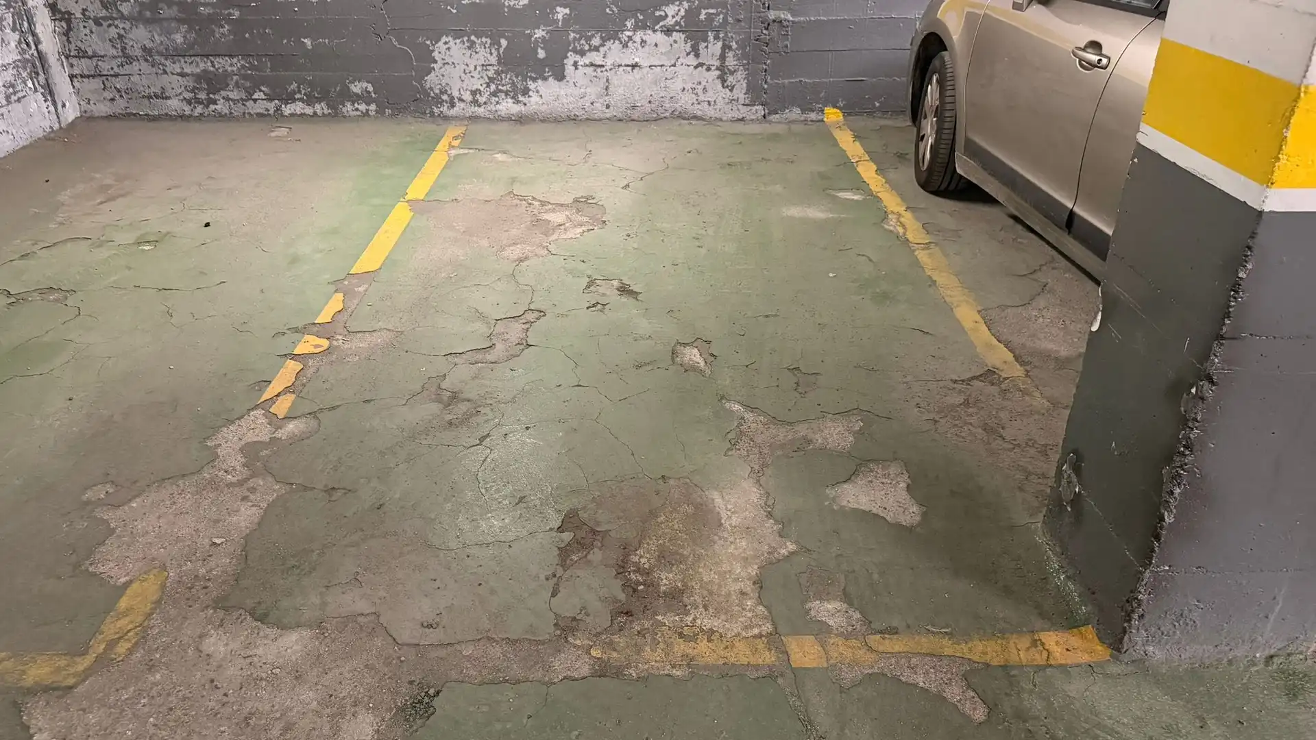 Parking of Garage for rent in Madrid