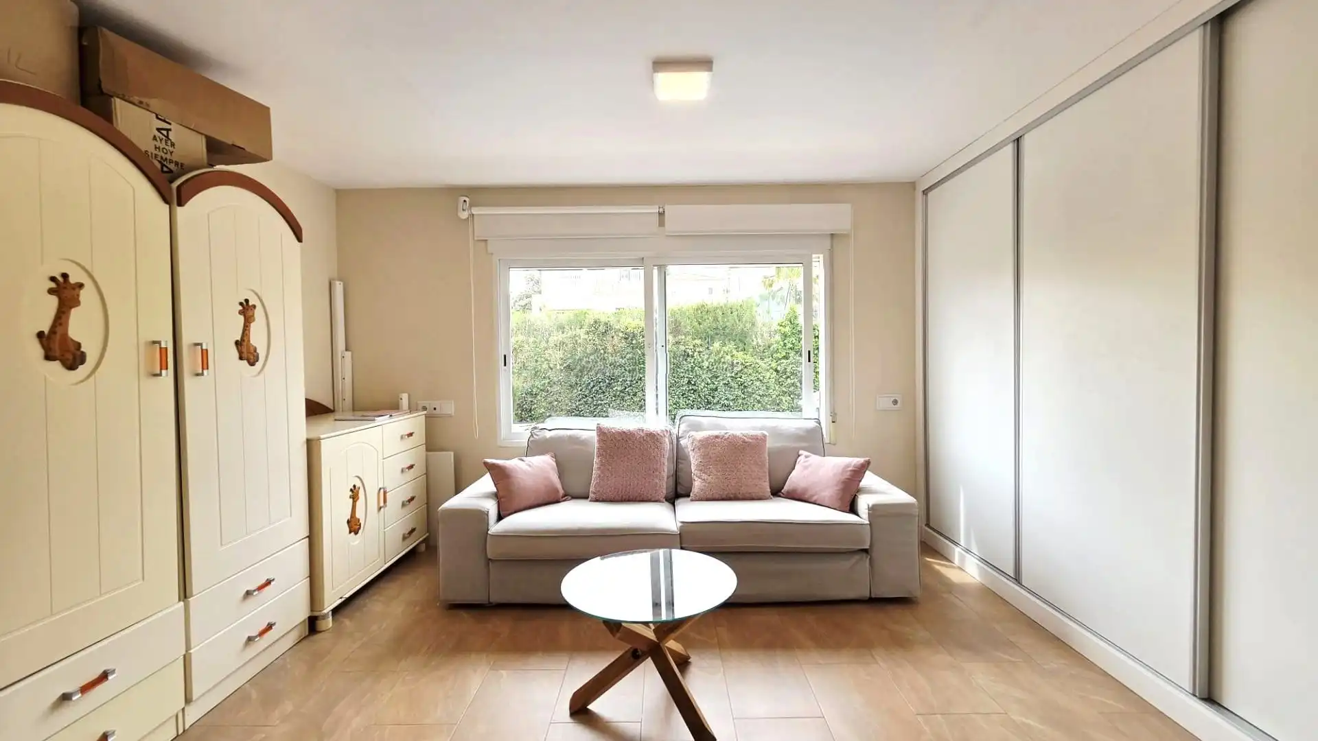 Sala de estar de Casa o chalet en venta en La Nucia con Aire acondicionado, Jardín privado y Terraza