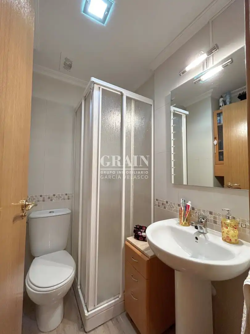 Baño de Piso en venta en Albacete con Aire acondicionado, Calefacción y Trastero