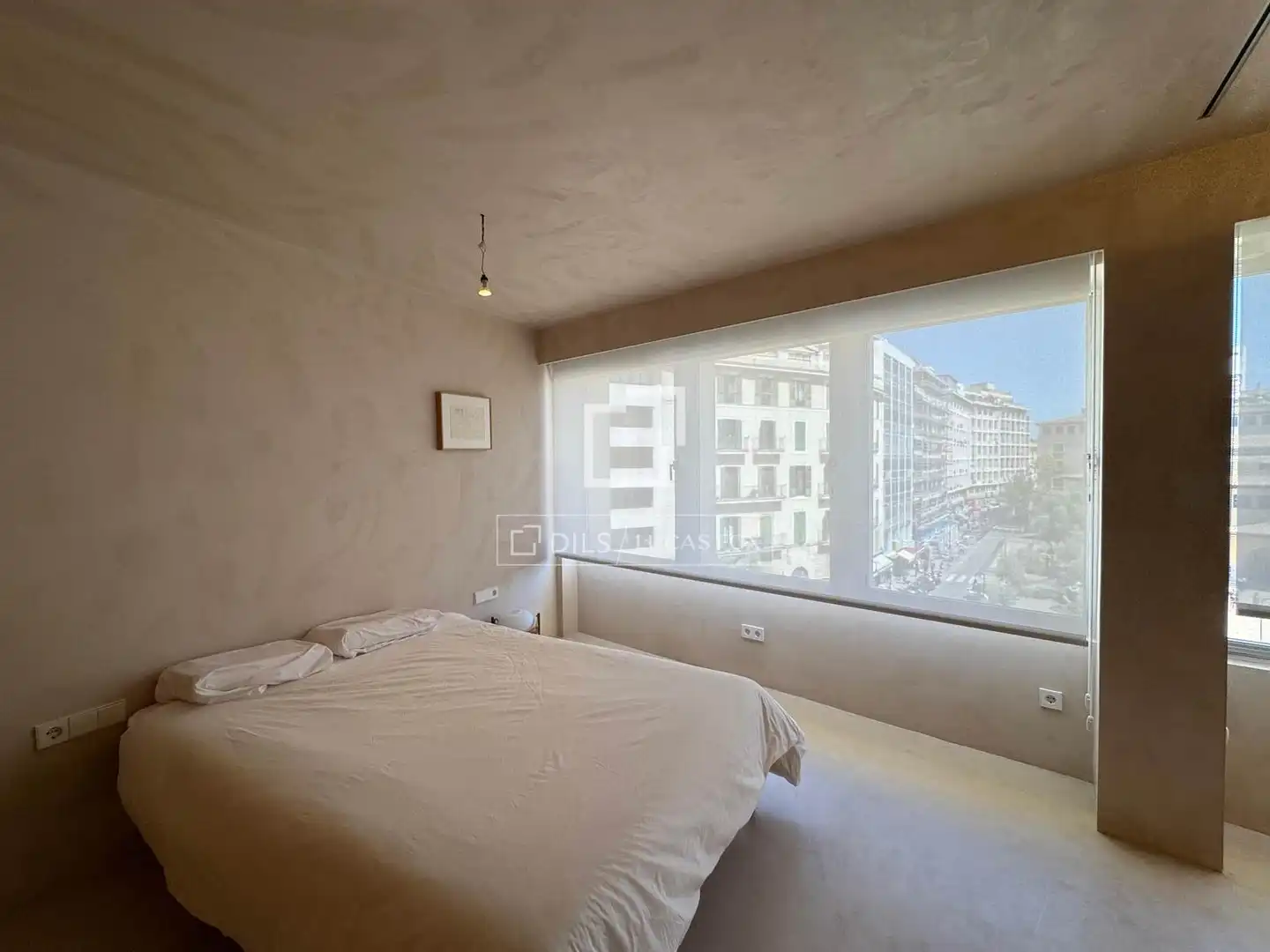 Bedroom of Flat for rent in  Palma de Mallorca  with Air Conditioner, Heating and Parquet flooring