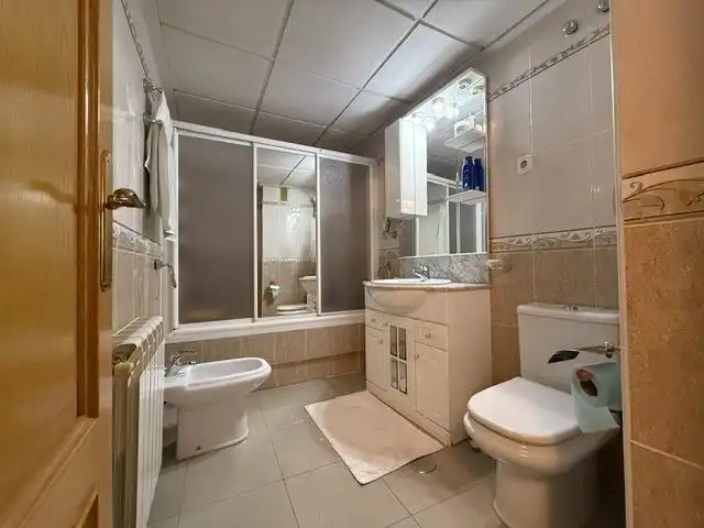 Bathroom of Flat for sale in Murcia  with Air Conditioner, Heating and Terrace