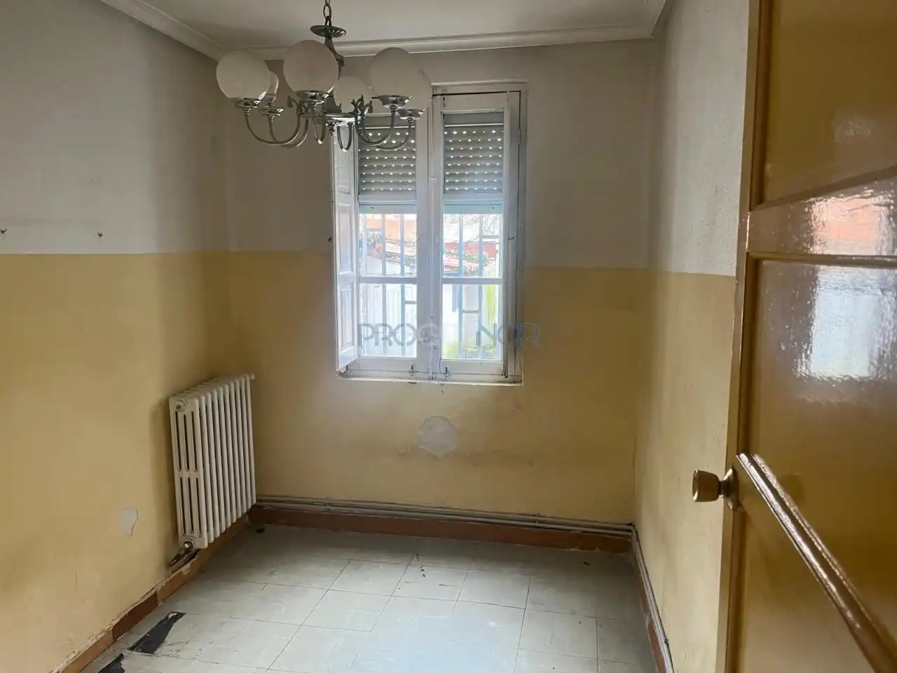 Houses for sale in San Andrés del Rabanedo  with Heating and Private garden