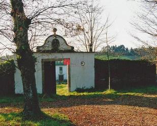 Finca rústica en venda en Touro amb Piscina