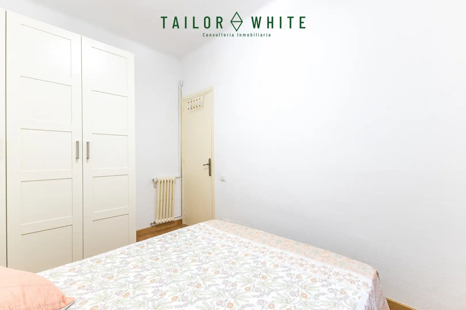 Habitación de Piso en venta en Barcelona con Calefacción y Terraza