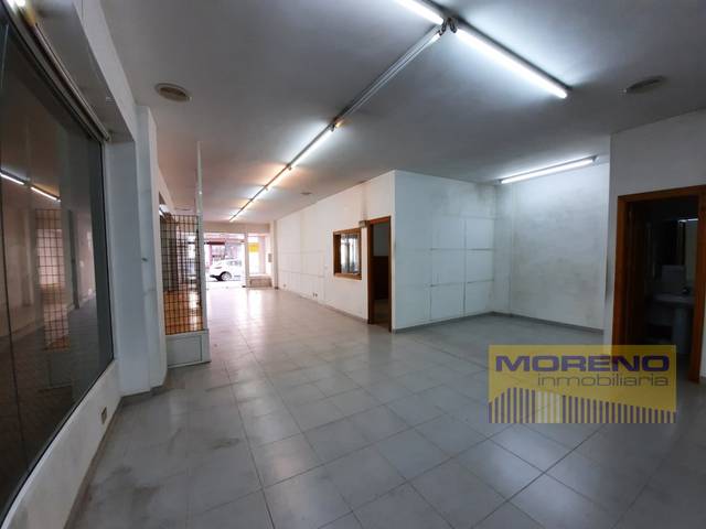 Local comercial en Alquiler en Sarria