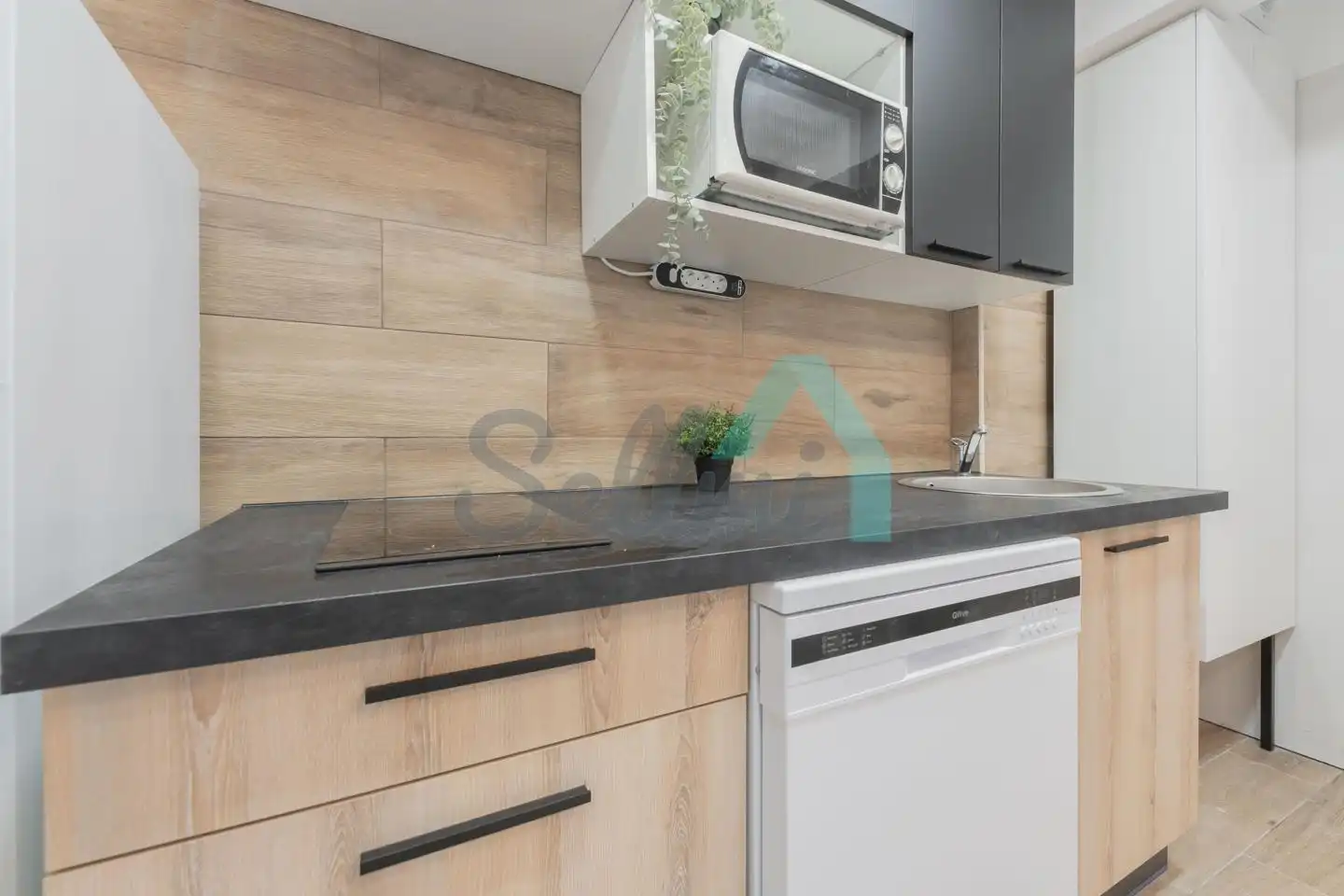 Flat for rent in Fuertes Acevedo, Buenavista