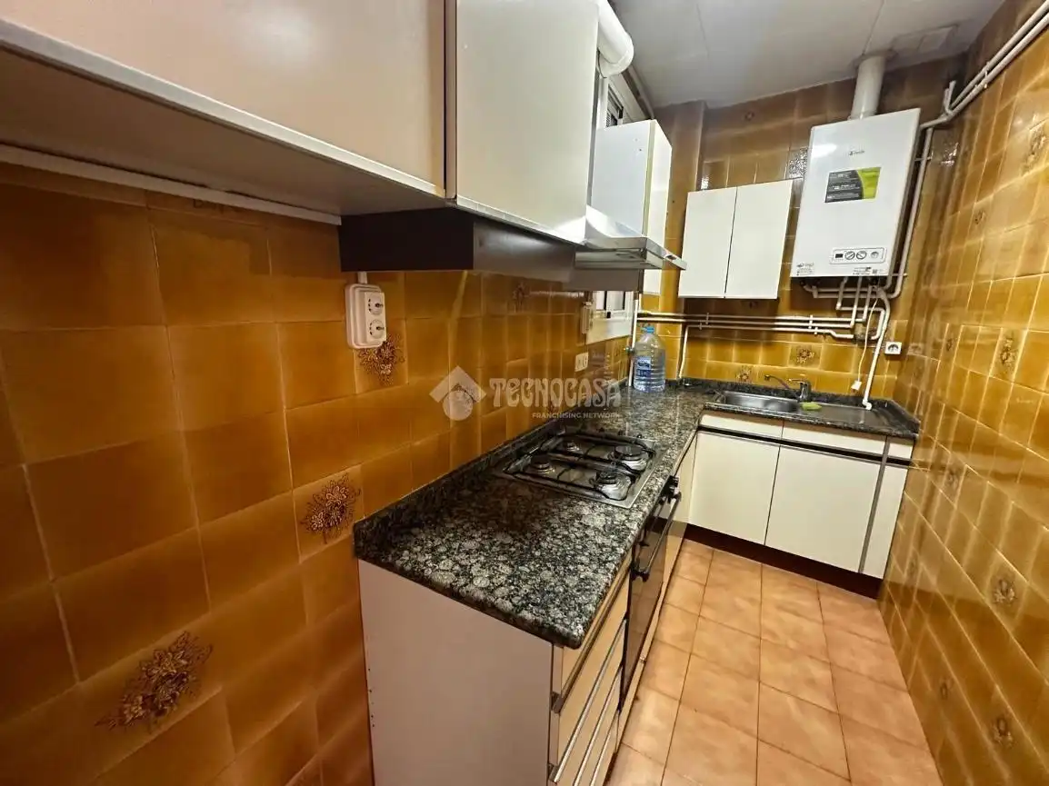 Cuina de Pis en venda en Barcelona amb Balcó