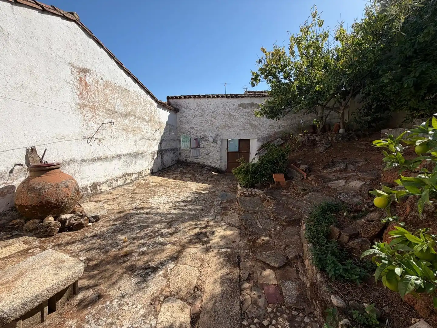 House for sale in Alcuéscar