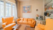 Living room of Flat for sale in  Madrid Capital  with Air Conditioner, Heating and Alarm