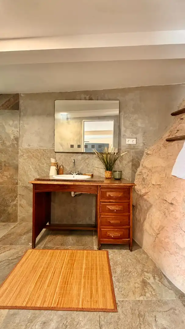 Badezimmer von Haus oder Chalet zum Verkauf in Tarragona mit Heizung, Privatgarten und Parkett