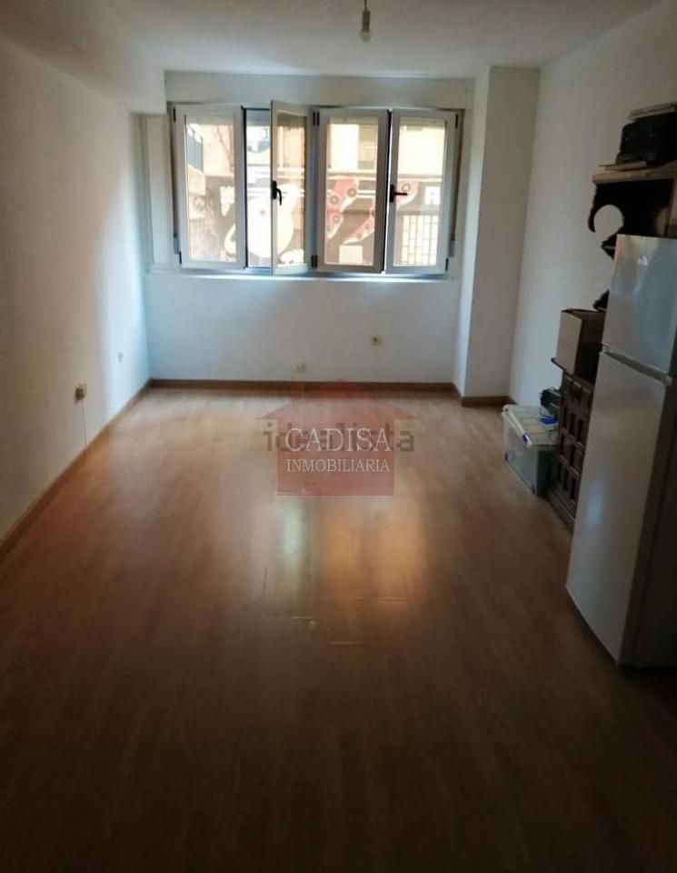 Bedroom of Study for sale in Salamanca Capital  with Furnished
