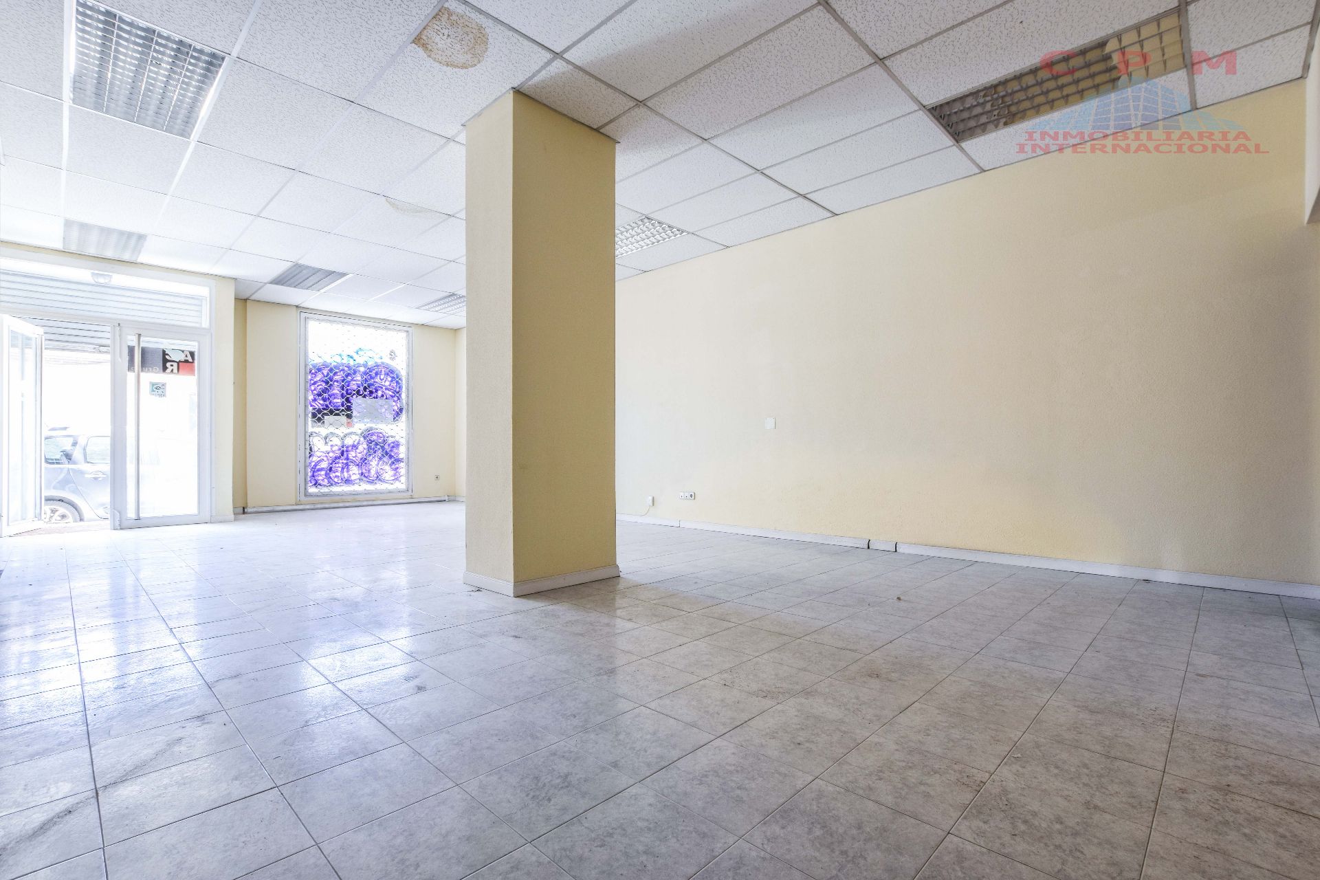 Premises for sale in  Madrid Capital  with Heating