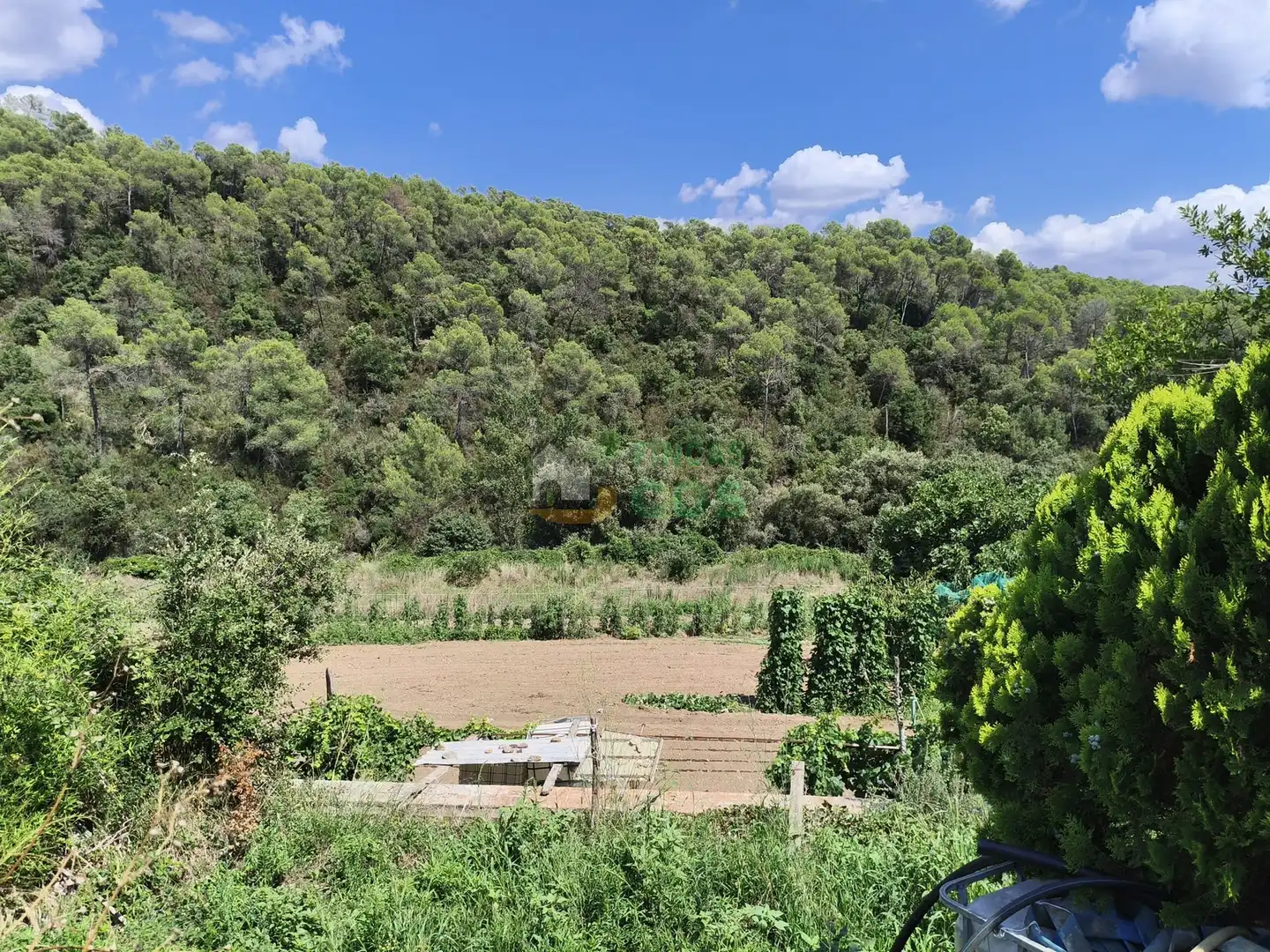 Casa con jardín en venta en Carretera de Rellinars, imagen 4