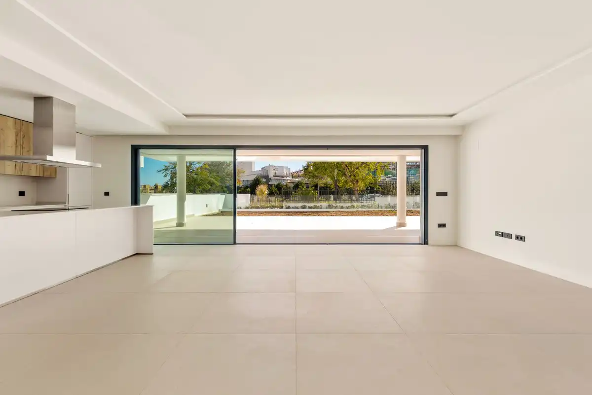 Apartament amb piscina en venda a Estepona Pueblo, imagen 11