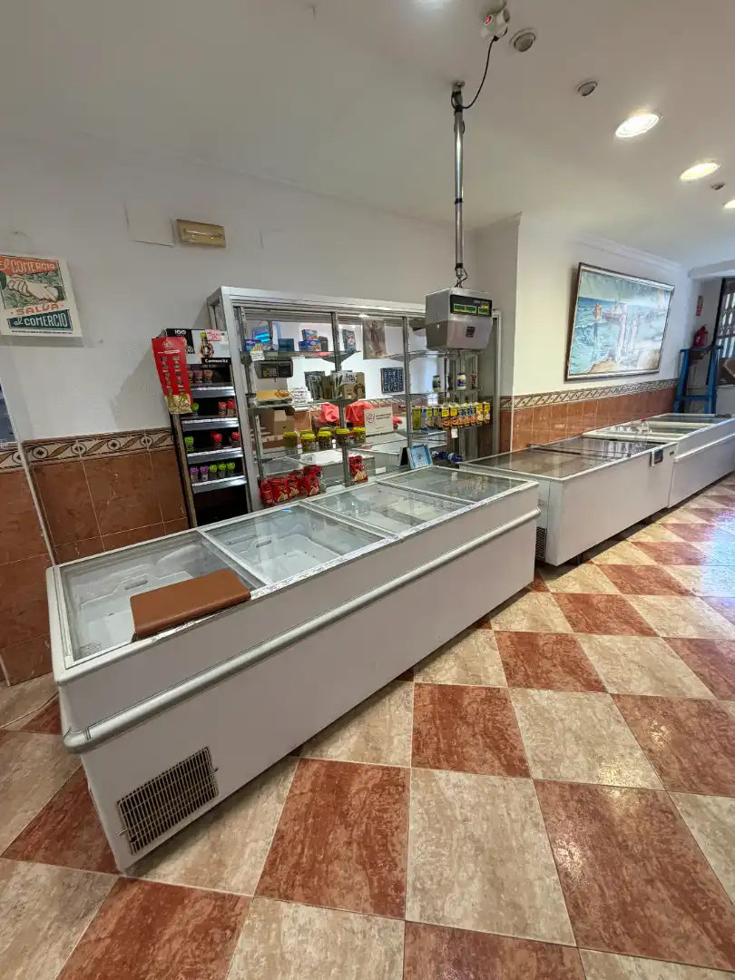 Local commercial à vendre à Avinguda de la Pau, imagen 11
